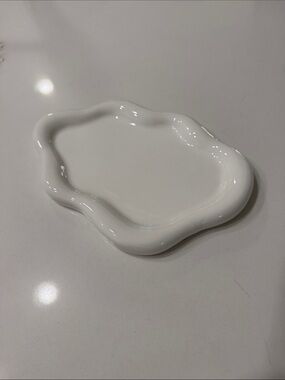 White Ceramic Cloud Jewelry Holder